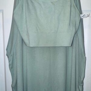 Old Navy Women's Tank/Crop Combo - Light Green